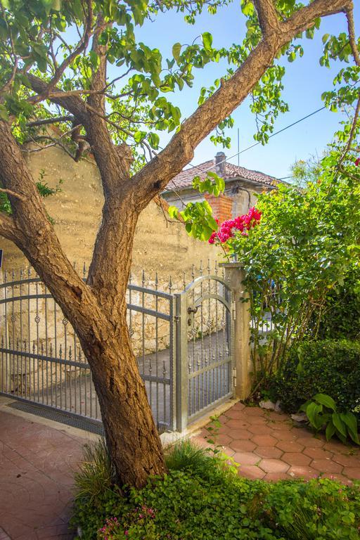 Holiday Home Arboretum Šibenik Eksteriør billede